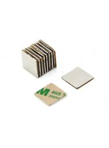 Magnetastico, 40 Stück Selbstklebende Neodym Magnete N52 Quadrat 15x15x1  mm, Starke Klebemagnete mit 3M Marken-Klebeband